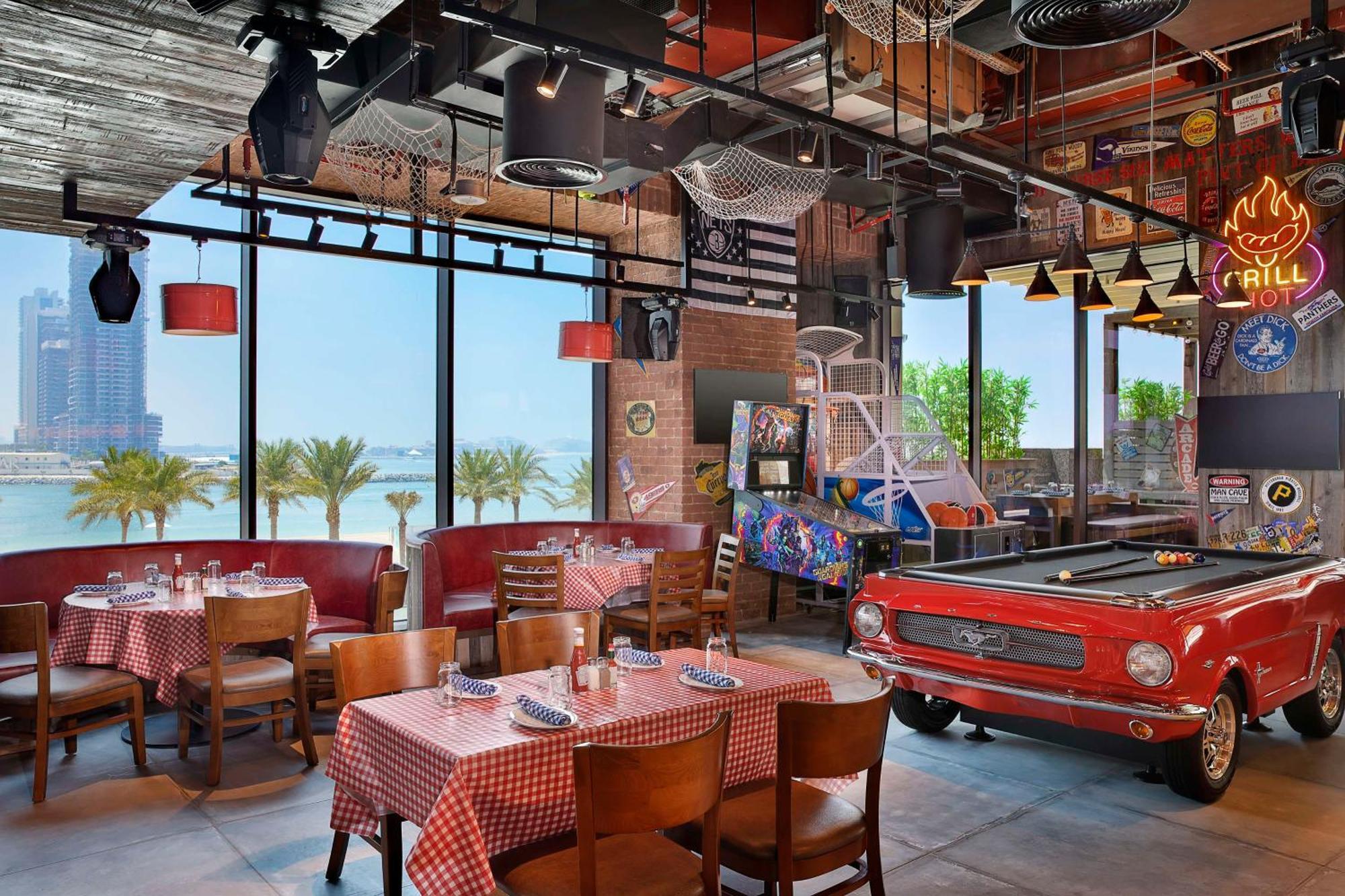Hilton Dubai Palm Jumeirah Exterior photo