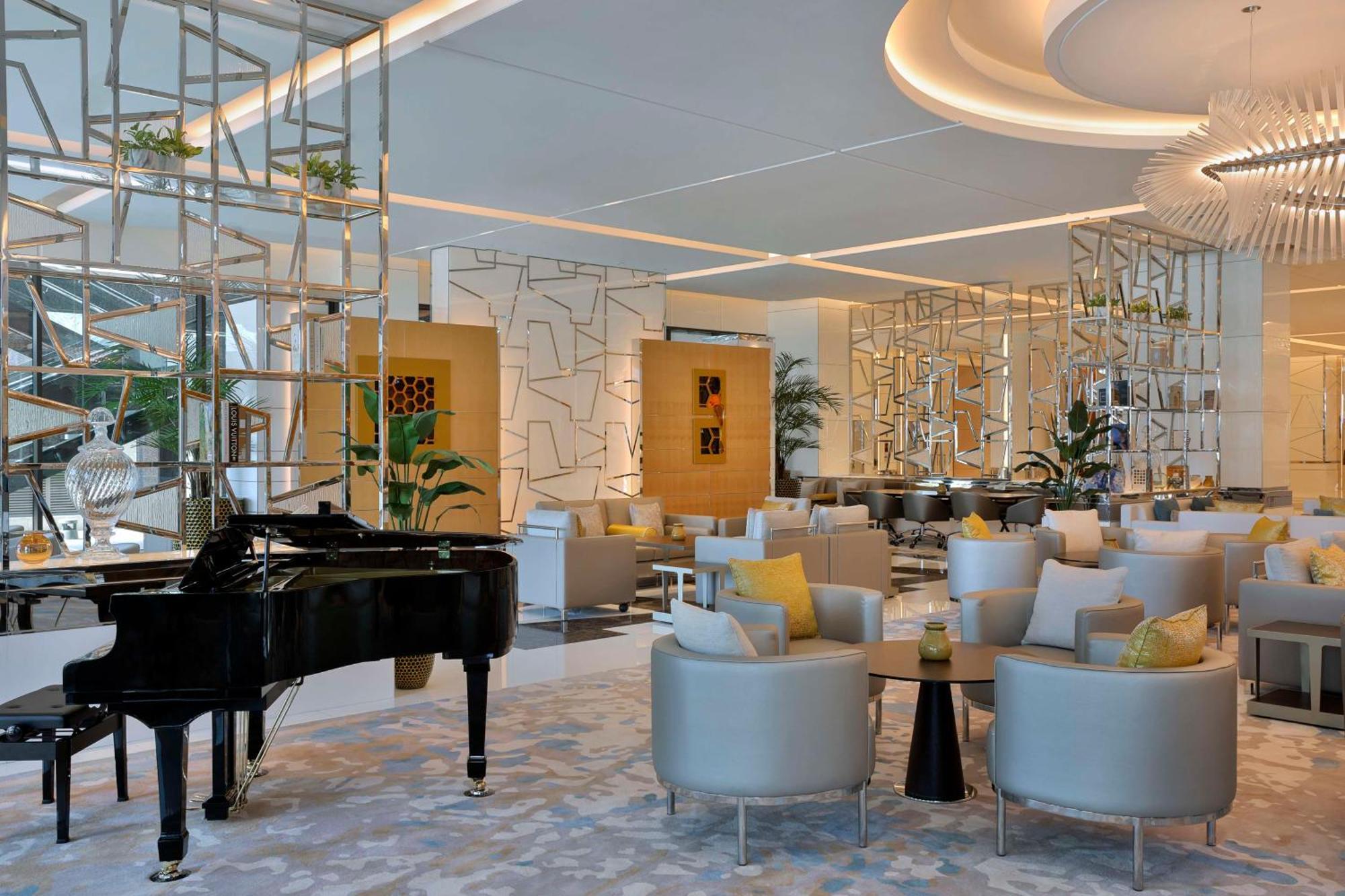 Hilton Dubai Palm Jumeirah Exterior photo