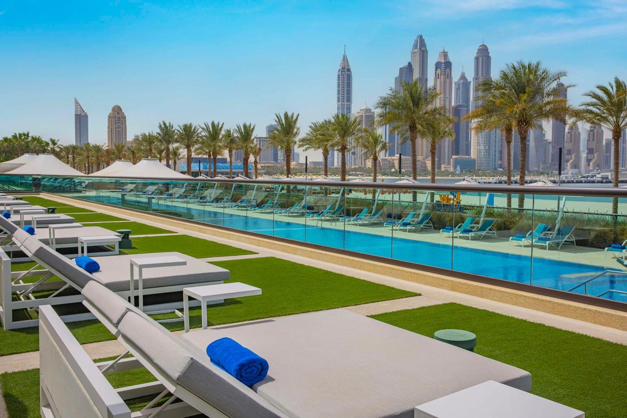 Hilton Dubai Palm Jumeirah Exterior photo